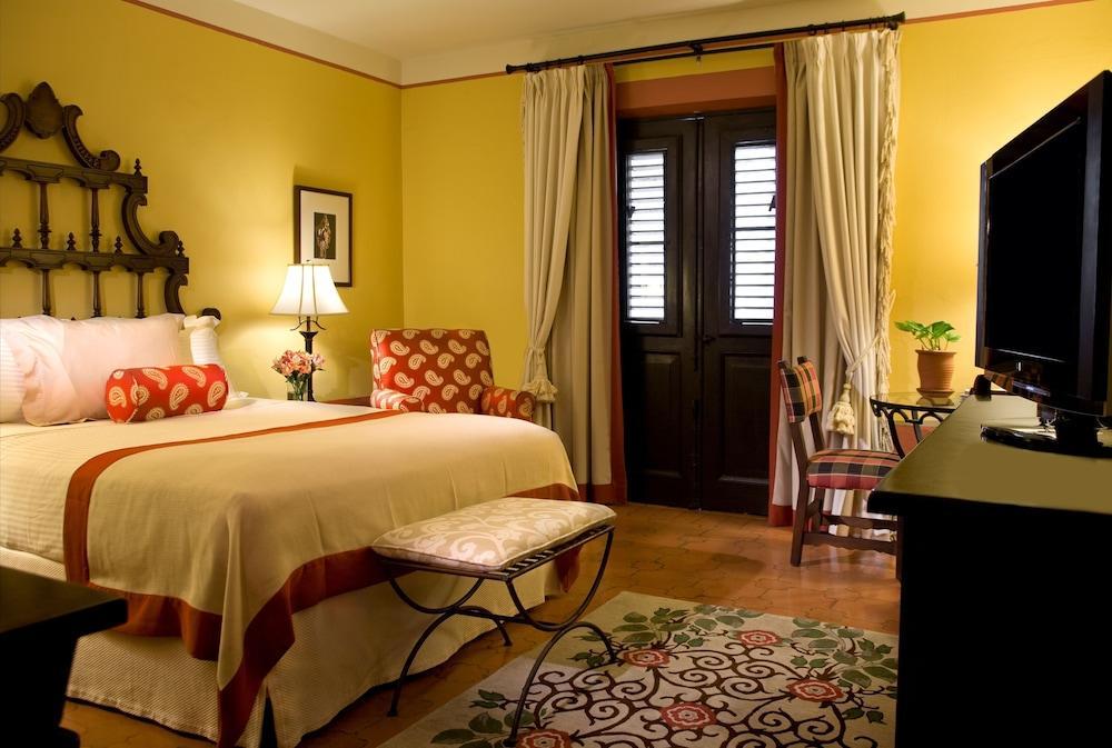 Hotel El Convento San Juan Luaran gambar