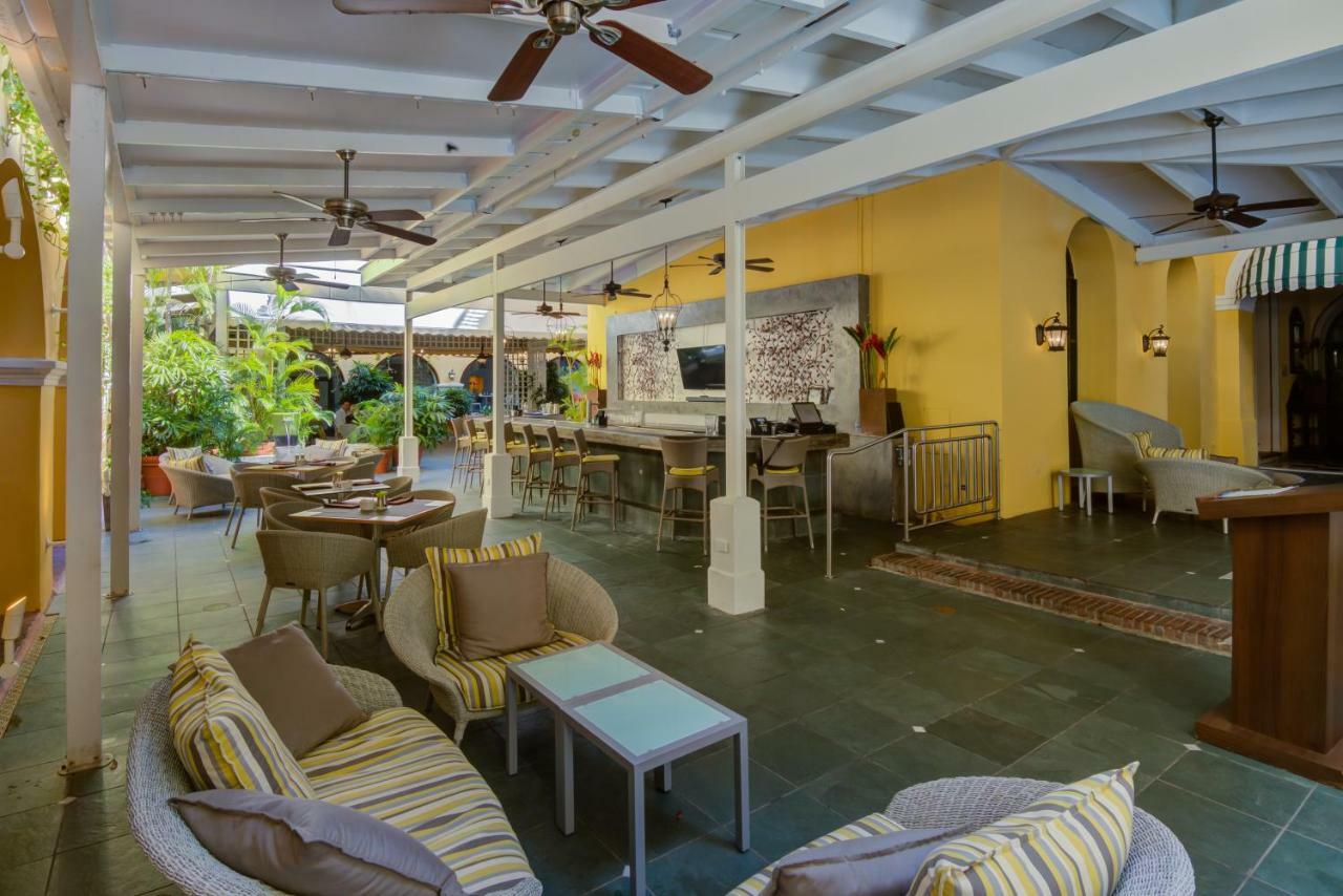 Hotel El Convento San Juan Luaran gambar