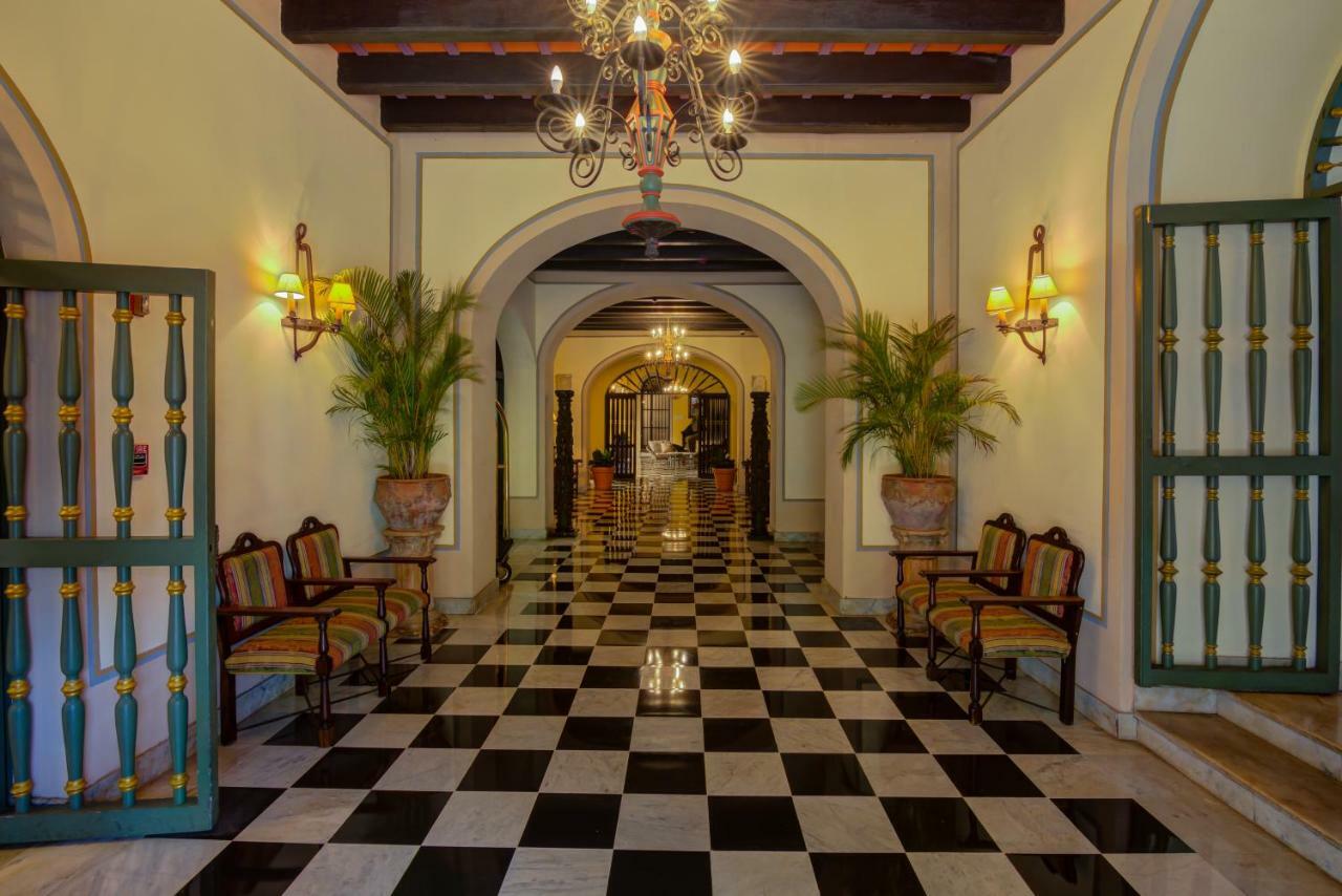 Hotel El Convento San Juan Luaran gambar