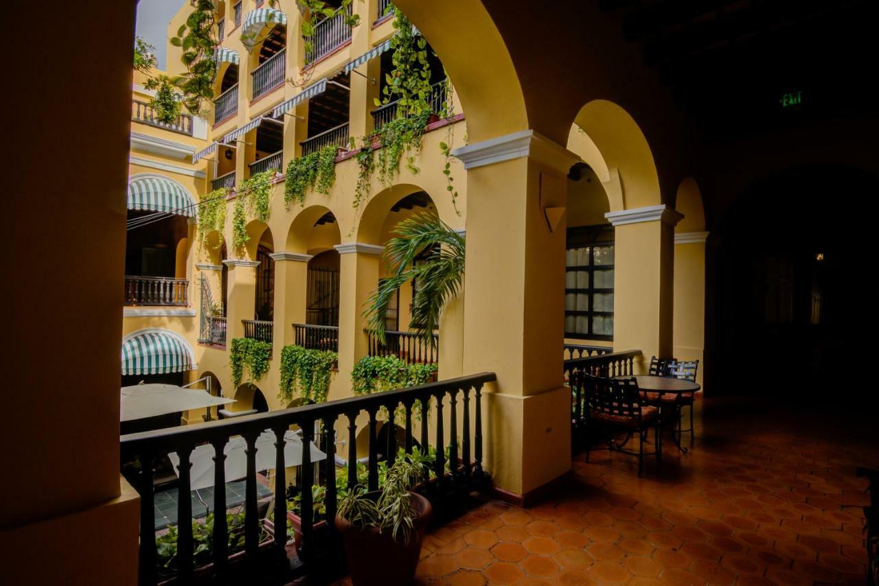 Hotel El Convento San Juan Luaran gambar